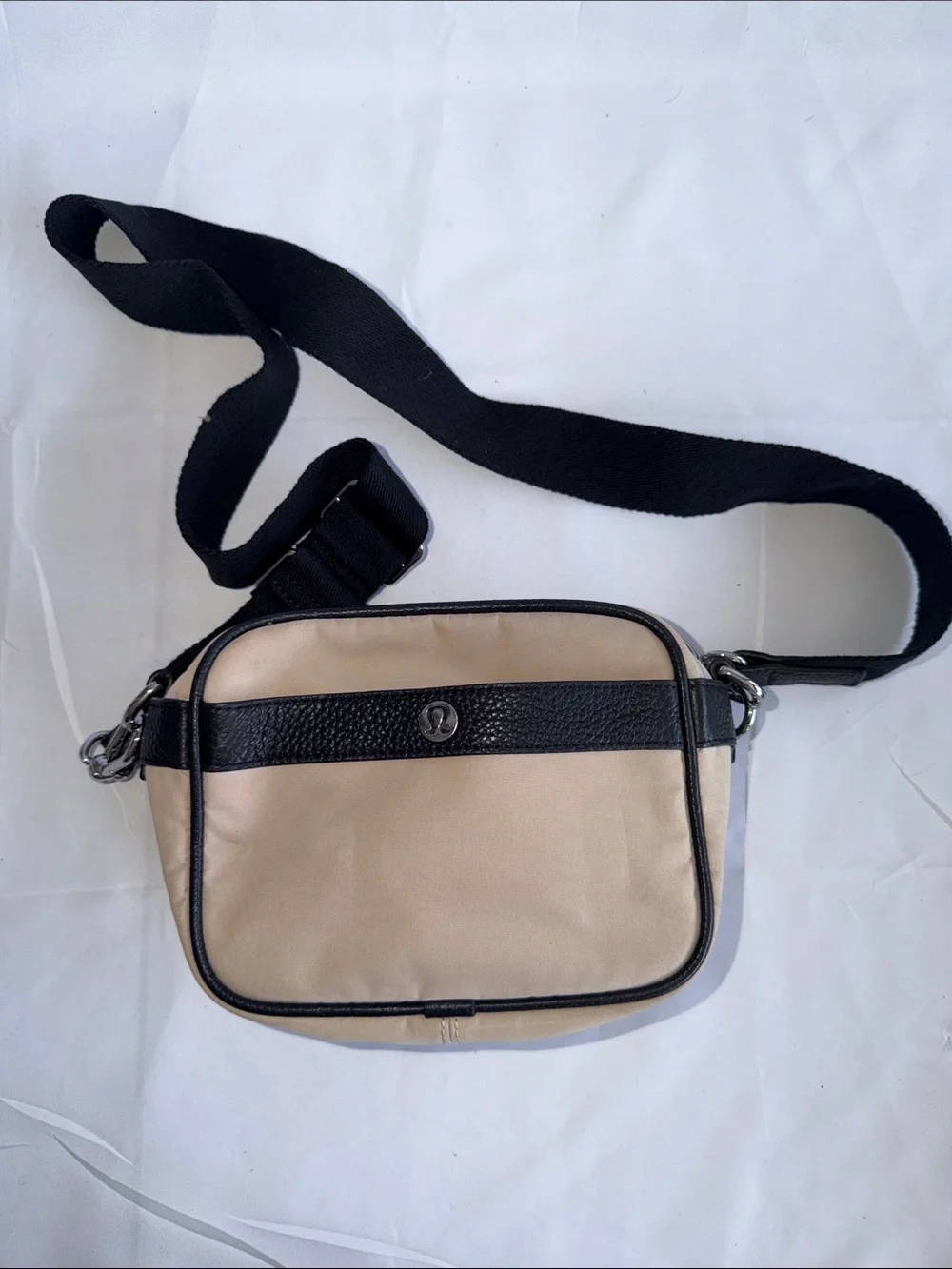 lululemon athletica Beige and Black Messenger Crossbody